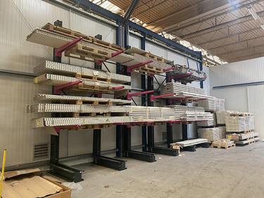 cantilever-interieur-stockage-efi-log.JPG